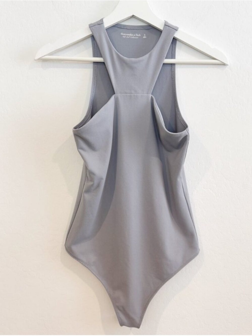 Abercrombie Sleeveless High‎ Neck Seamless Soft AF Bodysuit Casual Summer Small